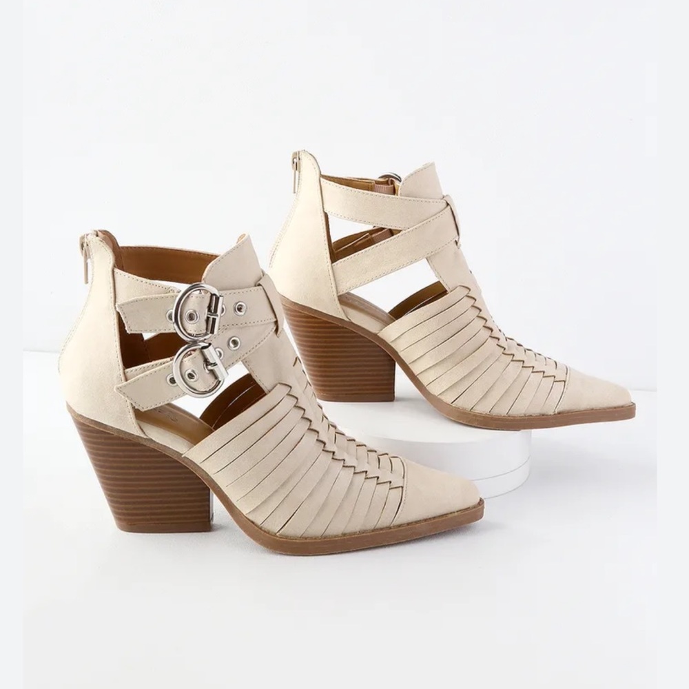 Vici pointed toe ankle booties